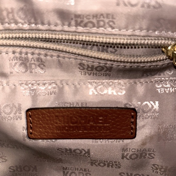 Never used Michael Kors purse! NWNT - Picture 1 of 5